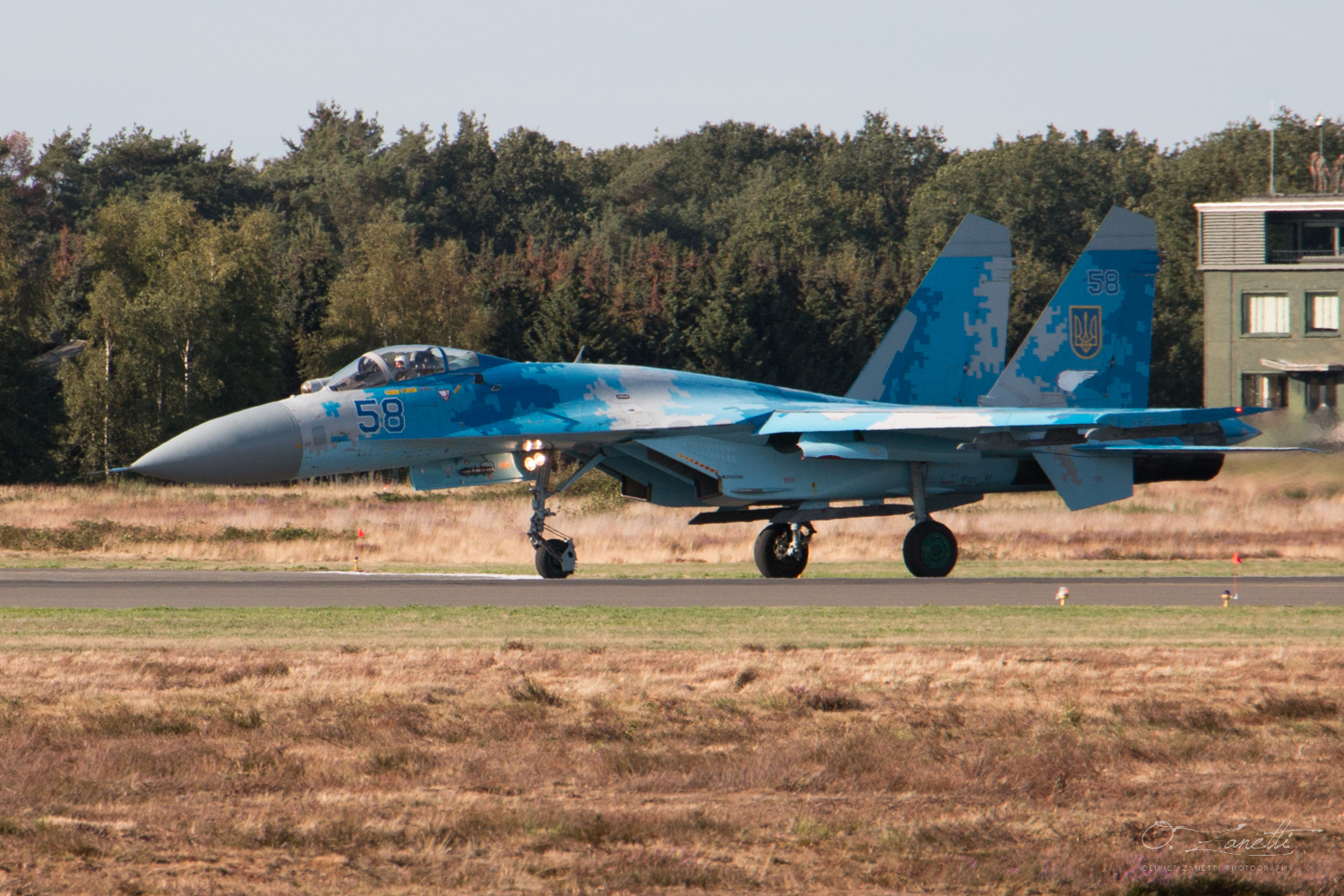 L'impressionnant Sukhoï Su-27